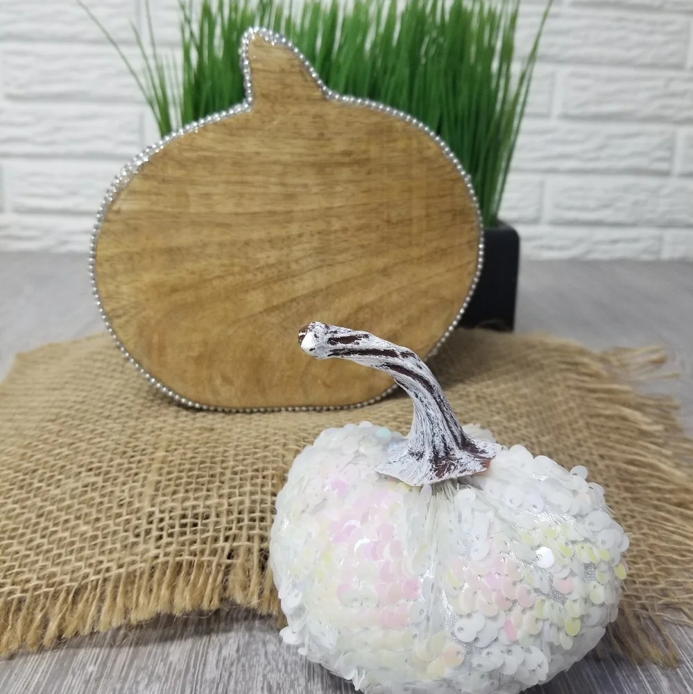 Sparkly Fall decor - Picture 9 of 9